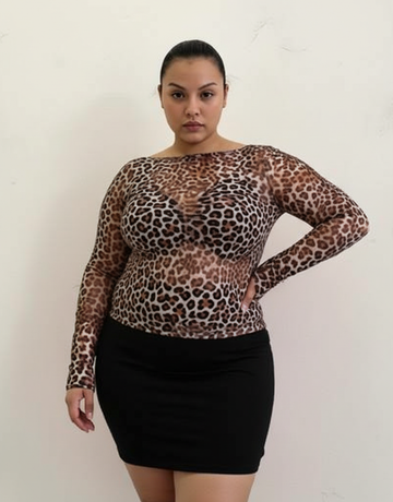 Plus Size Women's T-Shirts 2025 Autumn Fashion Leopard Print Long Sleeve Crew Neck Daily Basic T-Shirts
