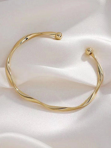 Unique 2025 Gold Texture Bracelet for Women Elegant Shiny Fashion Jewelry Gift for Her Daily Wear