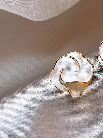 Sparkling 2025 Women Daily Casual Earrings Trendy Elegant Lightweight Comfort Fine Jewelry Gift