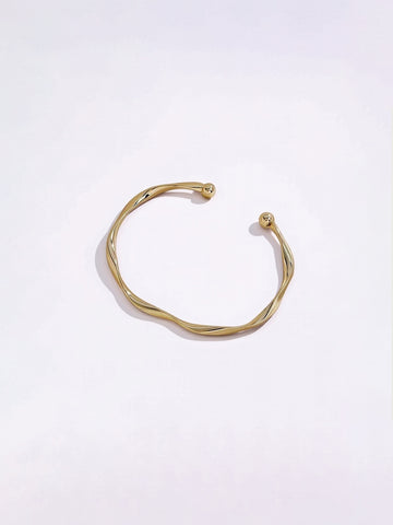 Unique 2025 Gold Texture Bracelet for Women Elegant Shiny Fashion Jewelry Gift for Her Daily Wear