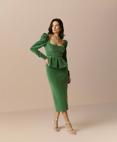 Autumn Winter Casual Dress Mid-Length Straight Skirt Design Square Collar Lamb Leg Sleeve Fit Body Style Women's Fashion