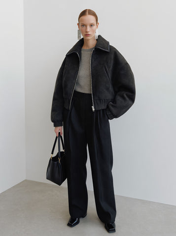 Casual Collared Winter Jacket Women's Topwear Fashion Style Flip Collar Outerwear for Cold Weather Seasons