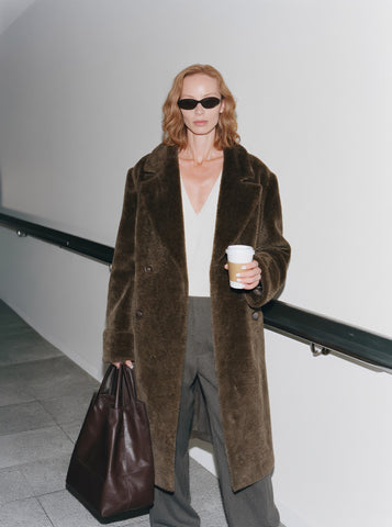 Casual Style Winter Coat Regular Length Top Women's Fashion Outerwear for Cold Weather Comfortable Fit Big Coat