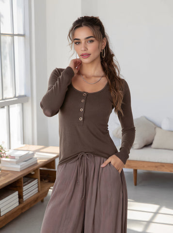 Autumn Long Sleeve T-Shirt Casual Straight Sleeve Hot Girl Fashion Regular Length Women's Top Quality Fabric Comfortable Fit