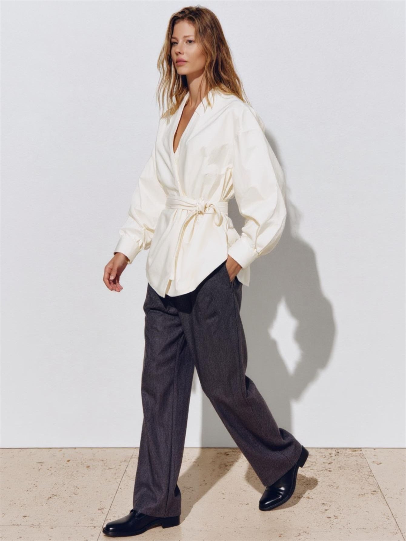 Autumn Shirts 2025 Women's Simple Plain Lace-Up Long Sleeve V-Neck Loose Fit Office Lady Shirts