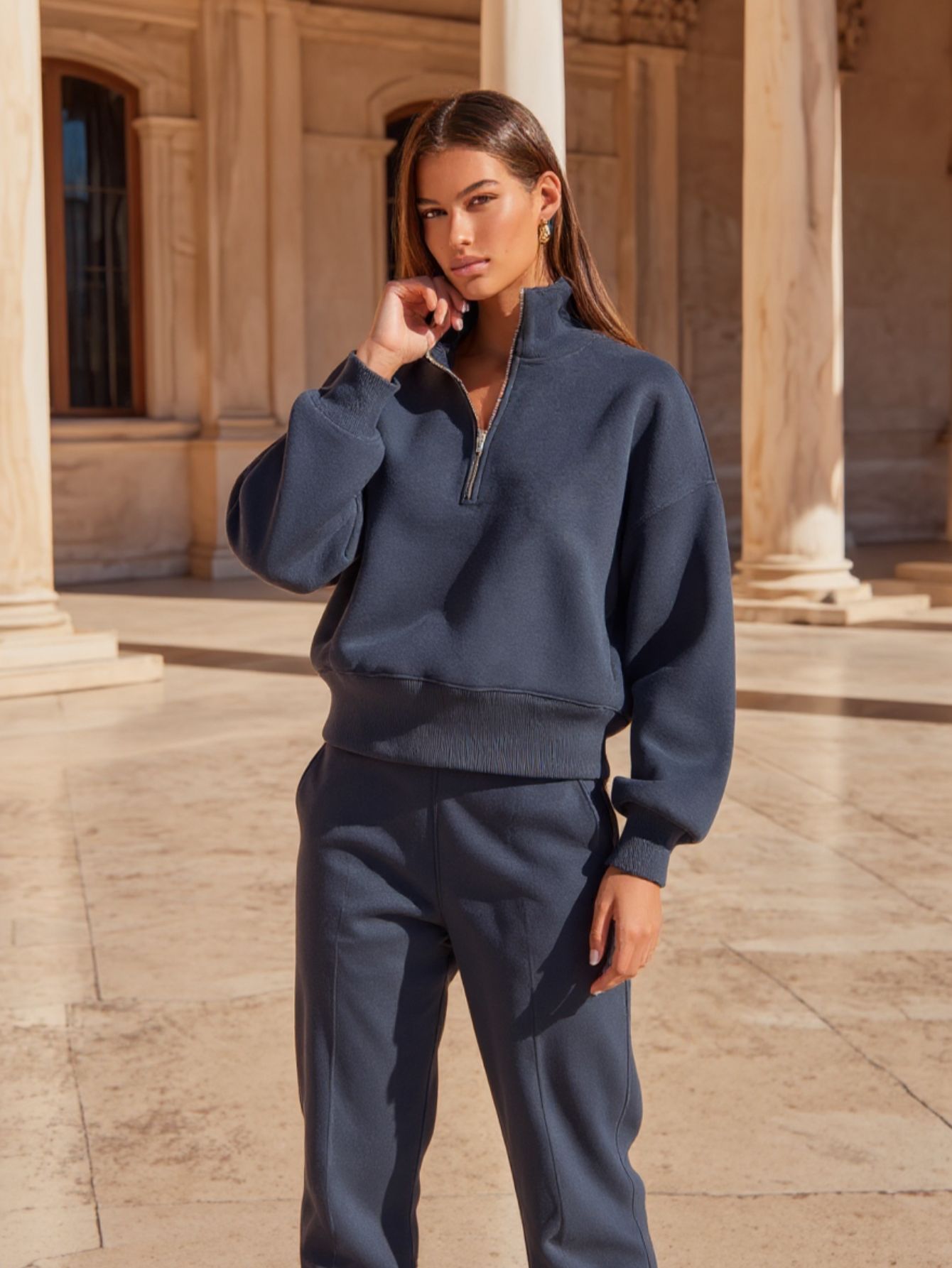 Boutique Women's Sweatshirts Autumn Winter Comfortable Simple Plain Zipper Long Sleeve Stand Collar Casual Pullover