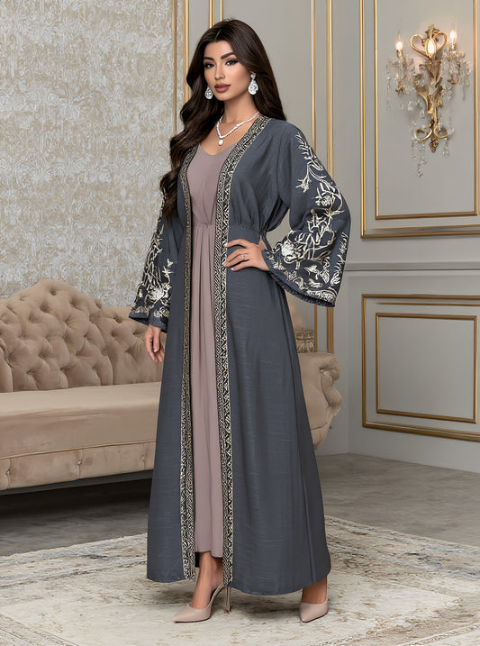 Casual Round Neck Long Sleeve A-Line Abaya Autumn Fashion Loose Fit Muslim Women's Traditional Long Robe Arabic Gown