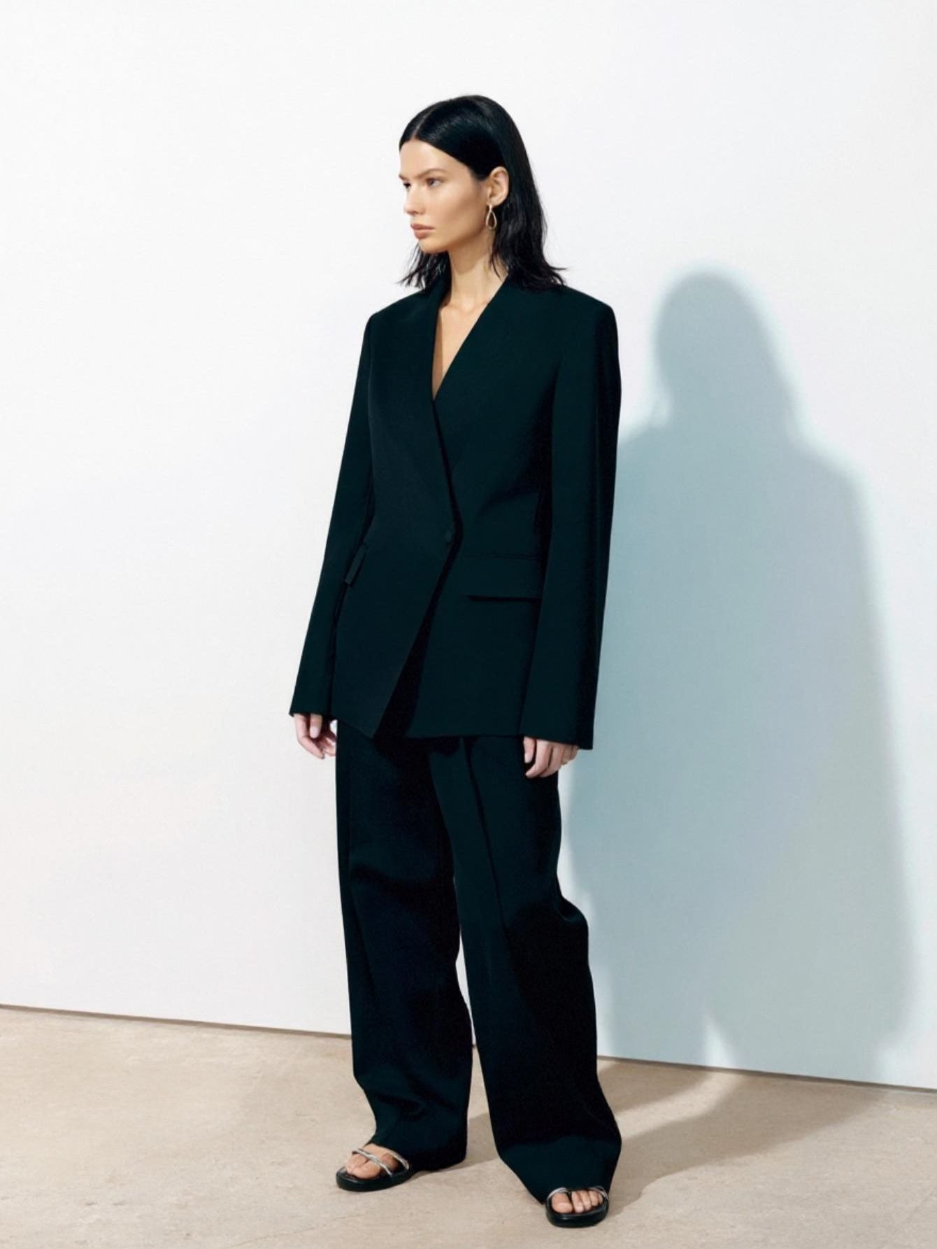 Autumn Blazers 2025 Women's Decent Plain Long Sleeve Lapel Loose Fit Office Lady Blazers