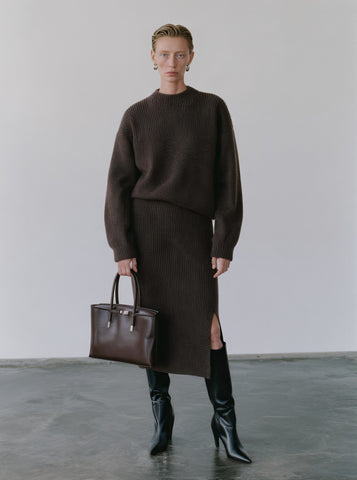 Casual Round Neck Winter Clothes Suit Skirt Set Comfortable Fashion Women's Outfit Combo For Autumn And Winter Seasons