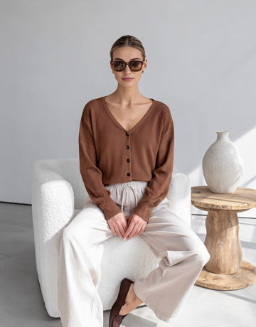 Casual V-Neck Woolen Coat For Autumn Women's Fashion Outerwear Comfortable Soft Material Trendy Style