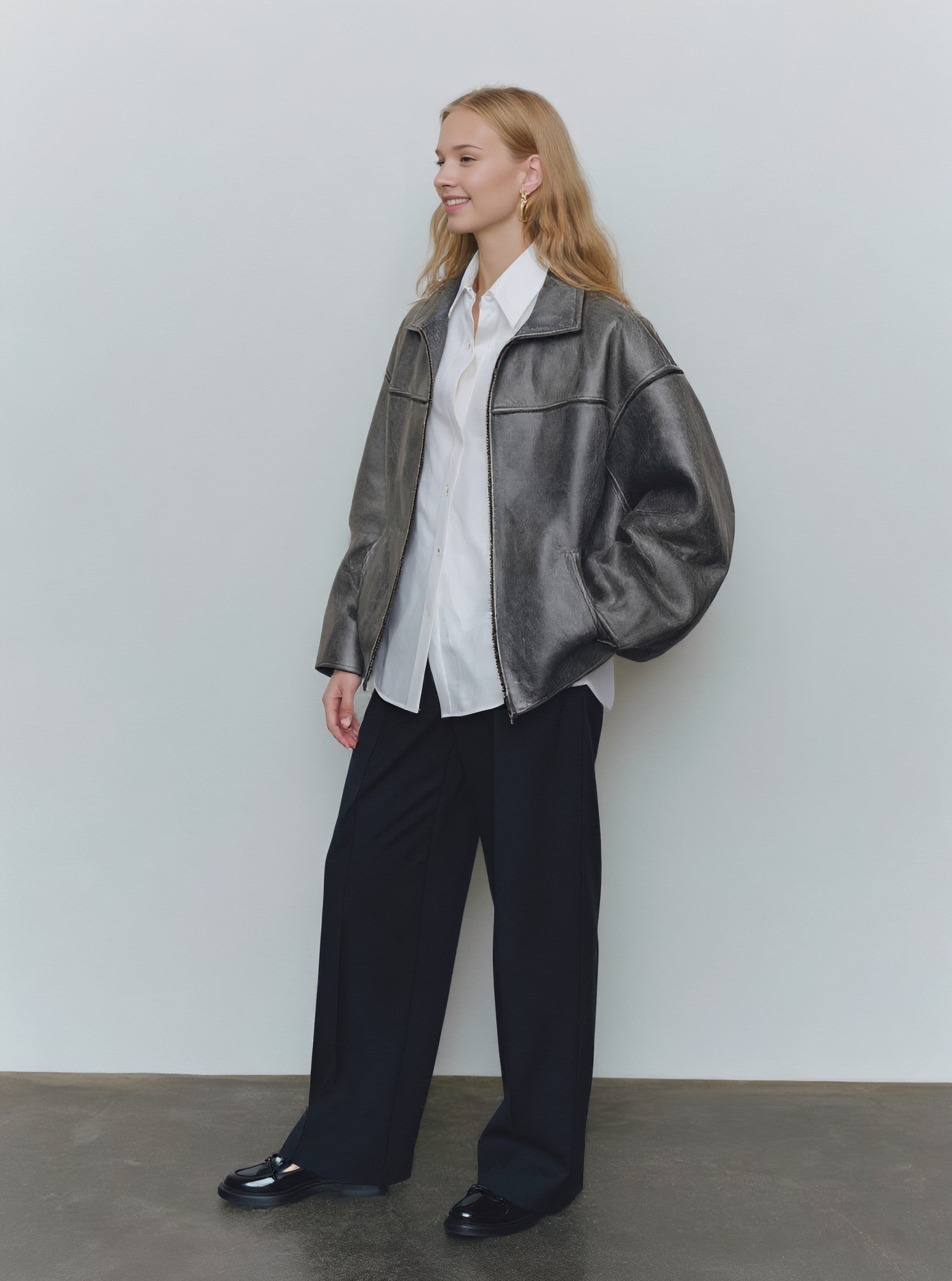 Casual Collared Winter Jacket Women's Topwear Fashion Style Flip Collar Outerwear for Cold Weather Seasons