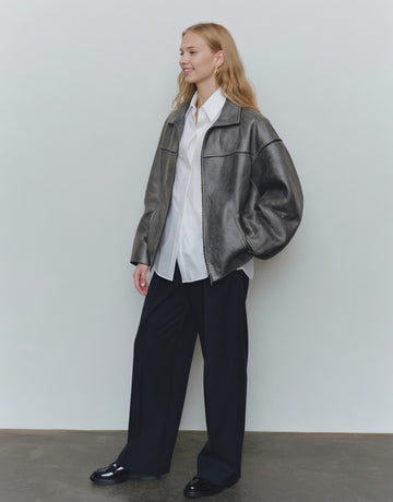 Casual Collared Winter Jacket Women's Topwear Fashion Style Flip Collar Outerwear for Cold Weather Seasons