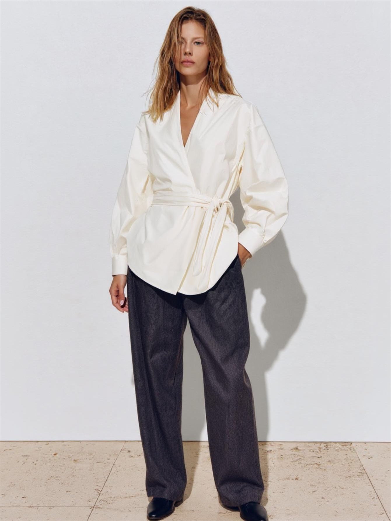 Autumn Shirts 2025 Women's Simple Plain Lace-Up Long Sleeve V-Neck Loose Fit Office Lady Shirts