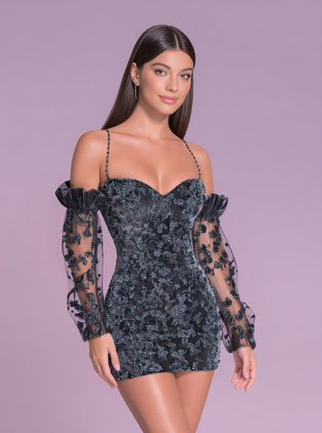 Short Tight Party Dress With Strapless Straight Sleeve Design For Women Autumn Collection Fashionable Casual Wear