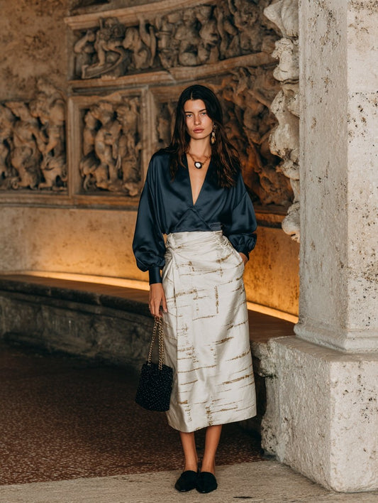 Women's Blouses Autumn Winter Elegant Edgy 2025 Chic Plain Long Sleeve V Neck Commute Blouses