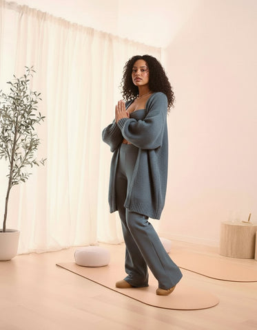 Casual Round Neck Woolen Coat Autumn Winter Women's Fashion Top Warm Comfortable Style for Cool Weather