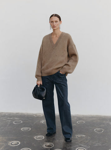 Loose Fit Long Sleeve V-Neck Sweater Casual Style Straight Sleeve Regular Length Autumn Top Women's Fashion Knitwear