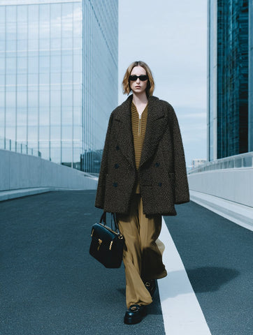 Autumn Casual Fit Long Sleeve Straight Cut Arm Women's Top Fashion Style Regular Length Classic Office Wear