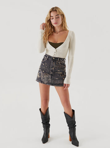 Modern Long Sleeve T-Shirt Autumn Winter Casual Straight Sleeve Regular Length Women's Top Fashion Comfortable Streetwear V-Neck