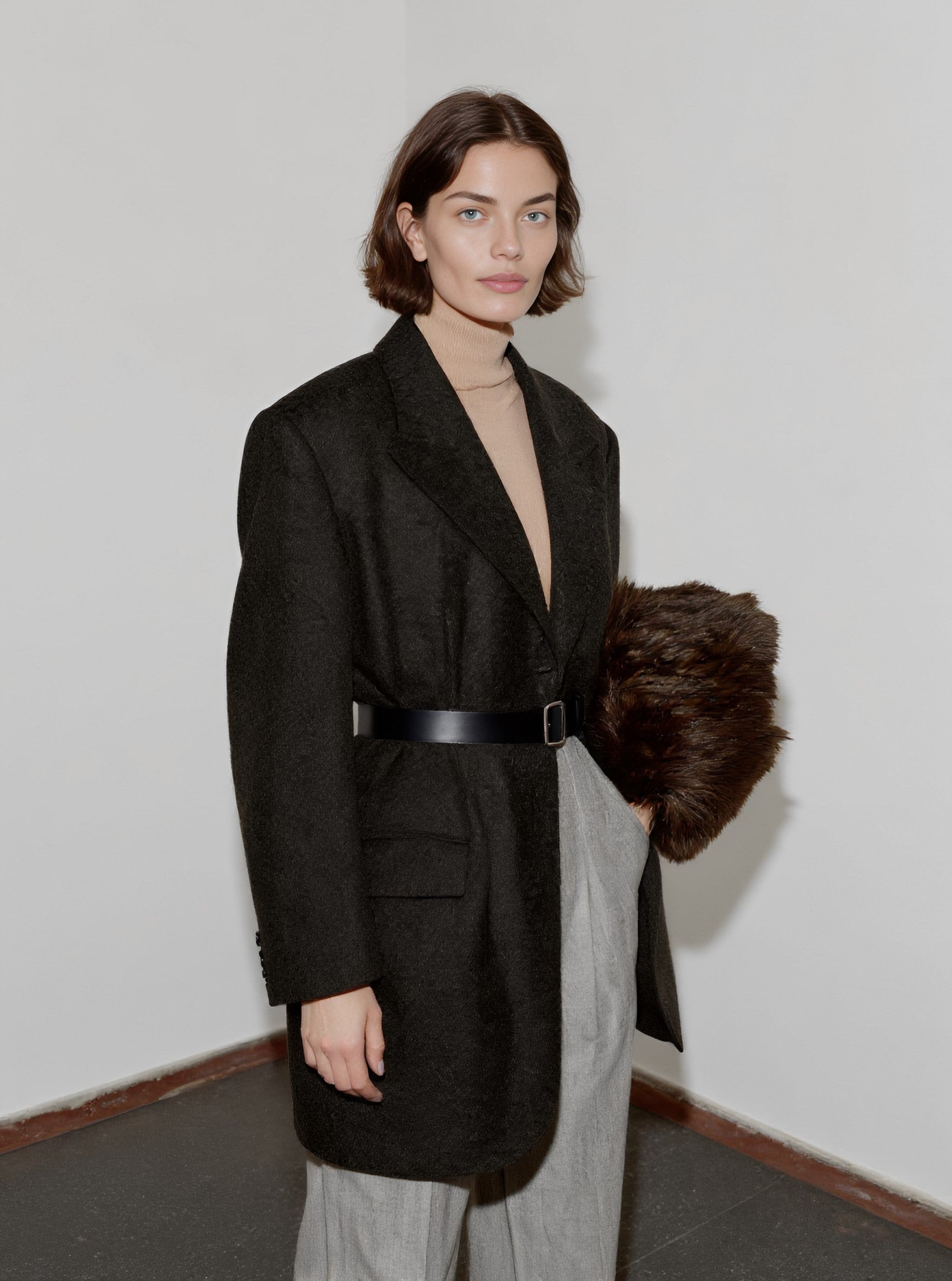 Loose Fit Long Sleeve Casual Style Women's Shirt Straight Cut Cuff Regular Length Autumn Fashion Top