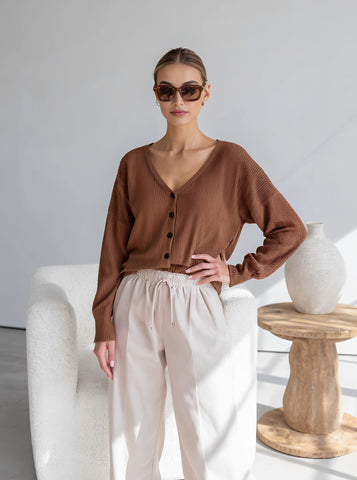 Casual V-Neck Woolen Coat For Autumn Women's Fashion Outerwear Comfortable Soft Material Trendy Style