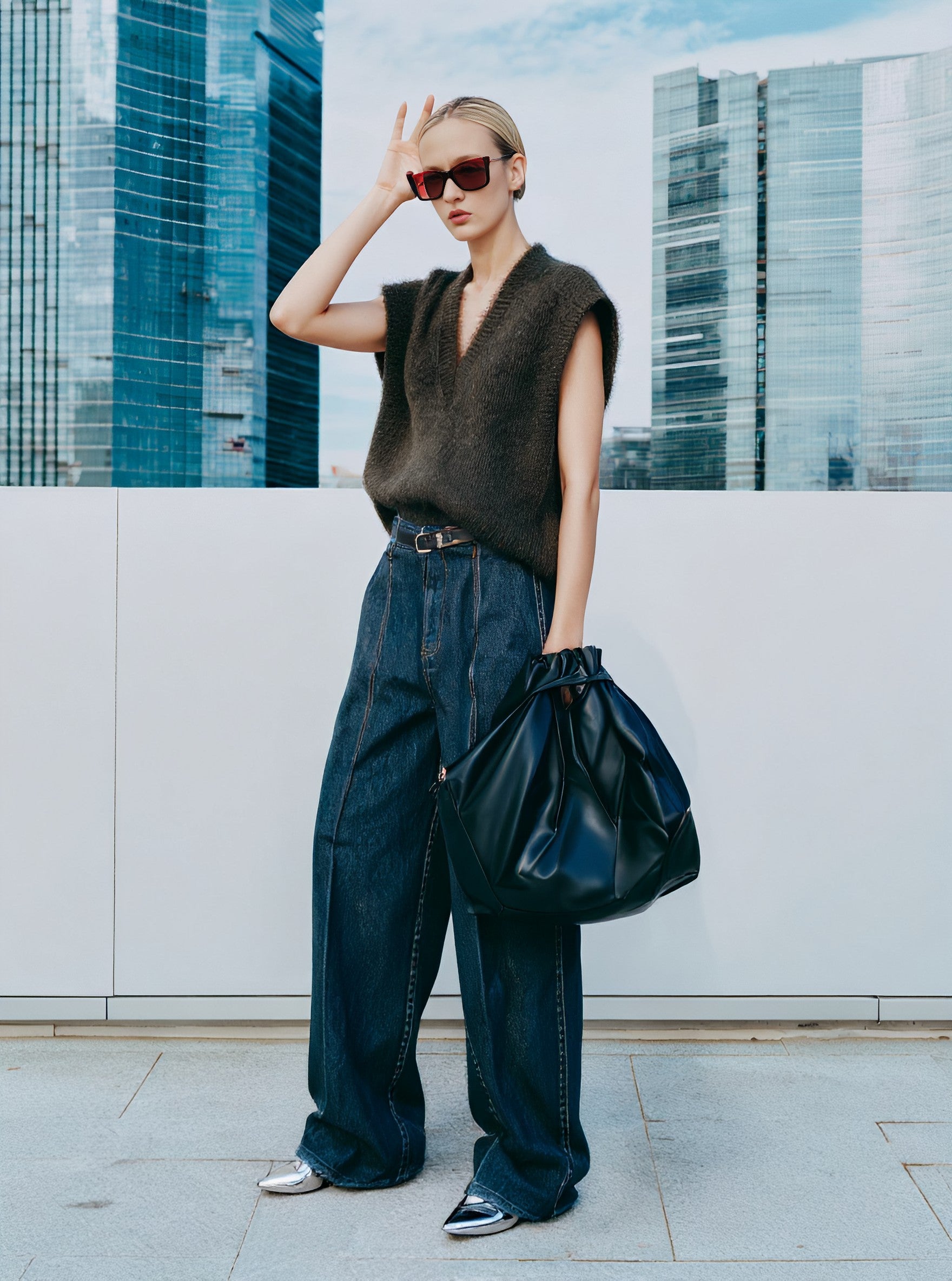 Autumn Casual Fit Sweater V-Neck Long Sleeve Straight Sleeve Regular Length Top Comfortable Style Women's Knitwear