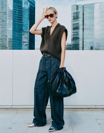 Autumn Casual Fit Sweater V-Neck Long Sleeve Straight Sleeve Regular Length Top Comfortable Style Women's Knitwear