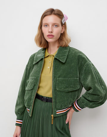 Casual Collared Winter Jacket Women's Topwear Fashion Style Flip Collar Outerwear for Cold Weather Seasons