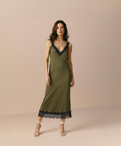 Casual Mid-Length Dress Lace and Mesh Splicing V-Neck Sleeveless Autumn Winter Women's Fashion Straight Skirt Style