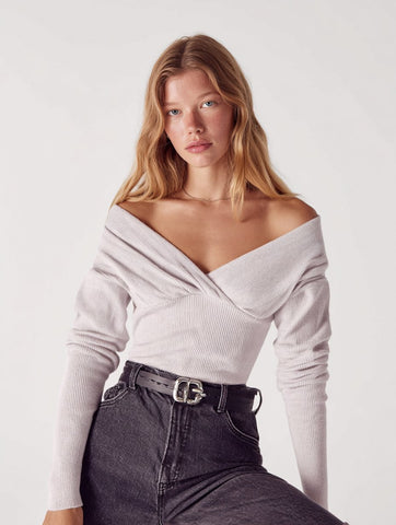 Little Shirt Winter Tight Fit Casual Style V-Neck Long Sleeve Top Regular Length Women's Fashion Clothing