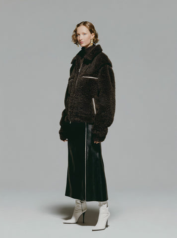 Winter Plush Coat Casual Style Women's Outerwear Comfortable Soft Fabric Fashionable Trendy Design for Cold Weather