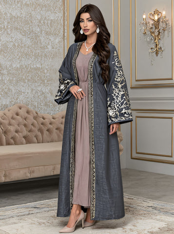 Casual Round Neck Long Sleeve A-Line Abaya Autumn Fashion Loose Fit Muslim Women's Traditional Long Robe Arabic Gown